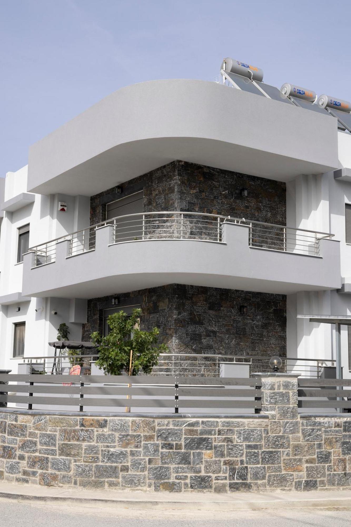 Appartamento The Skyline Escape Candia Esterno foto